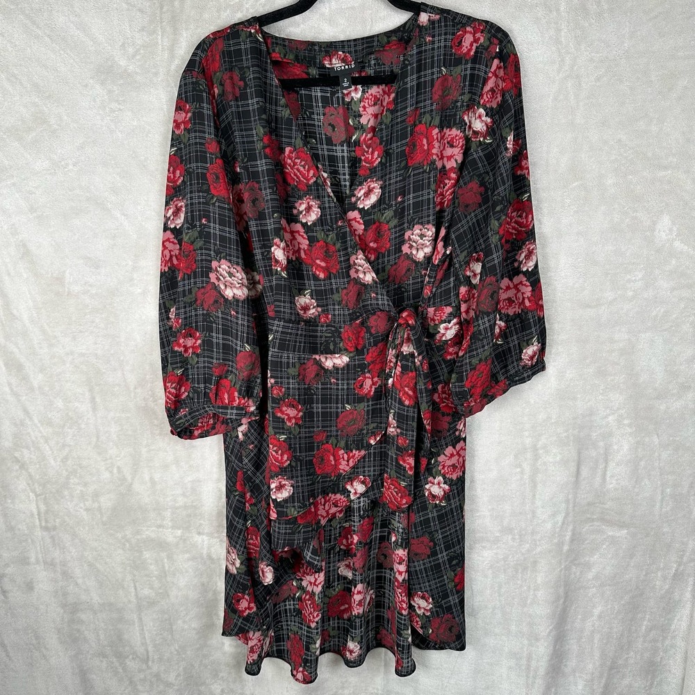 Torrid Top Womens 2X Black Plaid Red Floral Wrap Babydoll Hi Low Hem Boho Casual